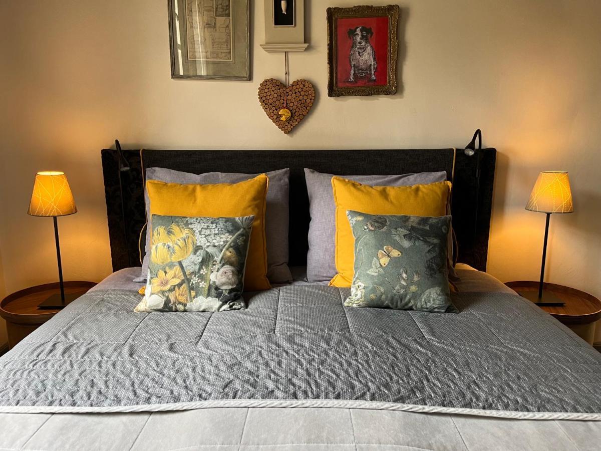 B&B De Kamer Hiernaast Гауда Екстериор снимка