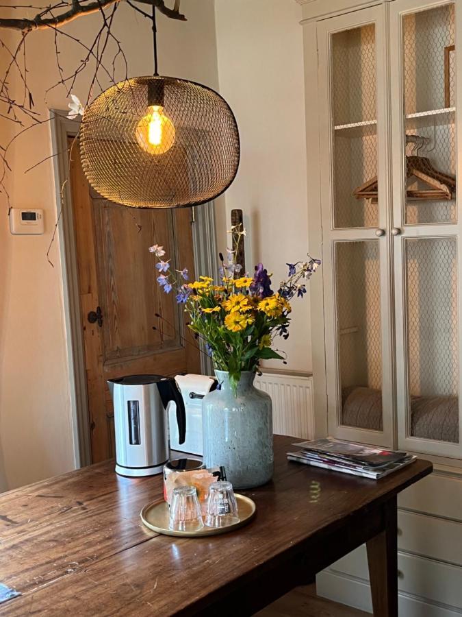 B&B De Kamer Hiernaast Гауда Екстериор снимка